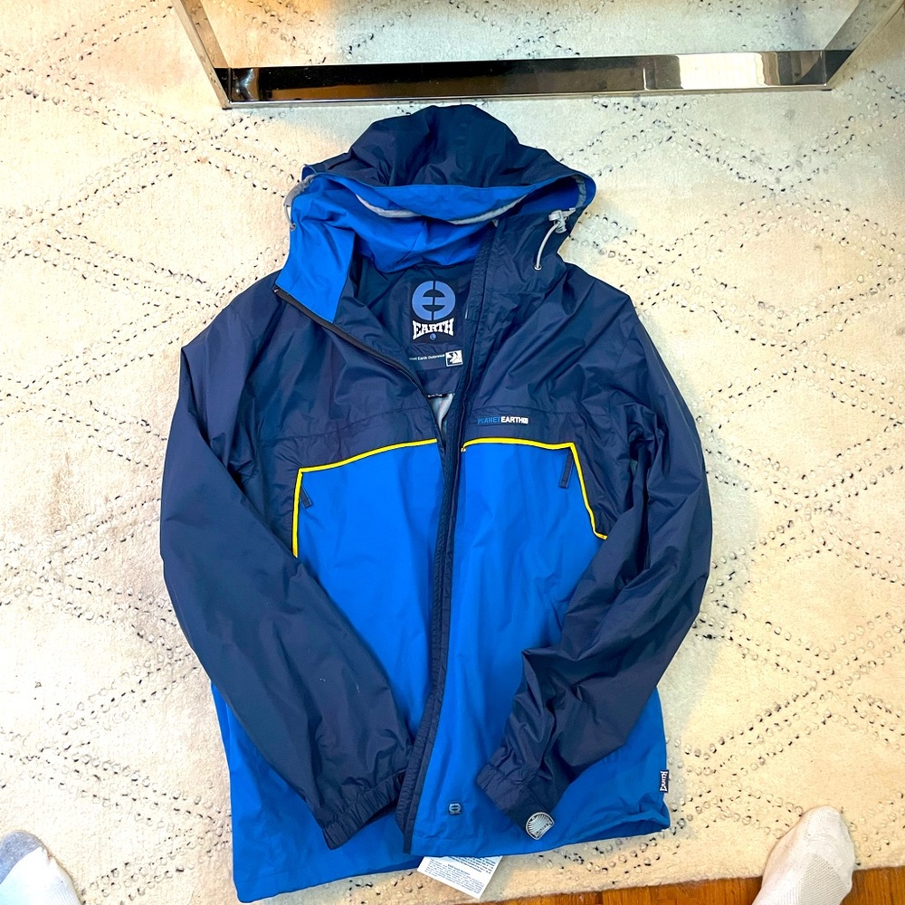 Planet Earth waterproof Snowboarding/Ski jacket. Large